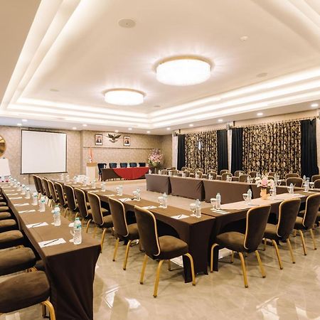 Amaroossa Grande Hotel เบกาซิ ภายนอก รูปภาพ