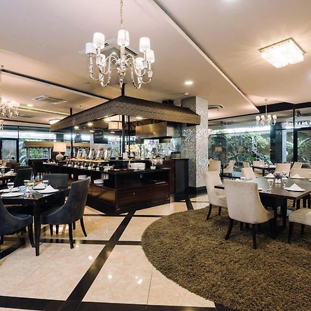 Amaroossa Grande Hotel เบกาซิ ภายนอก รูปภาพ