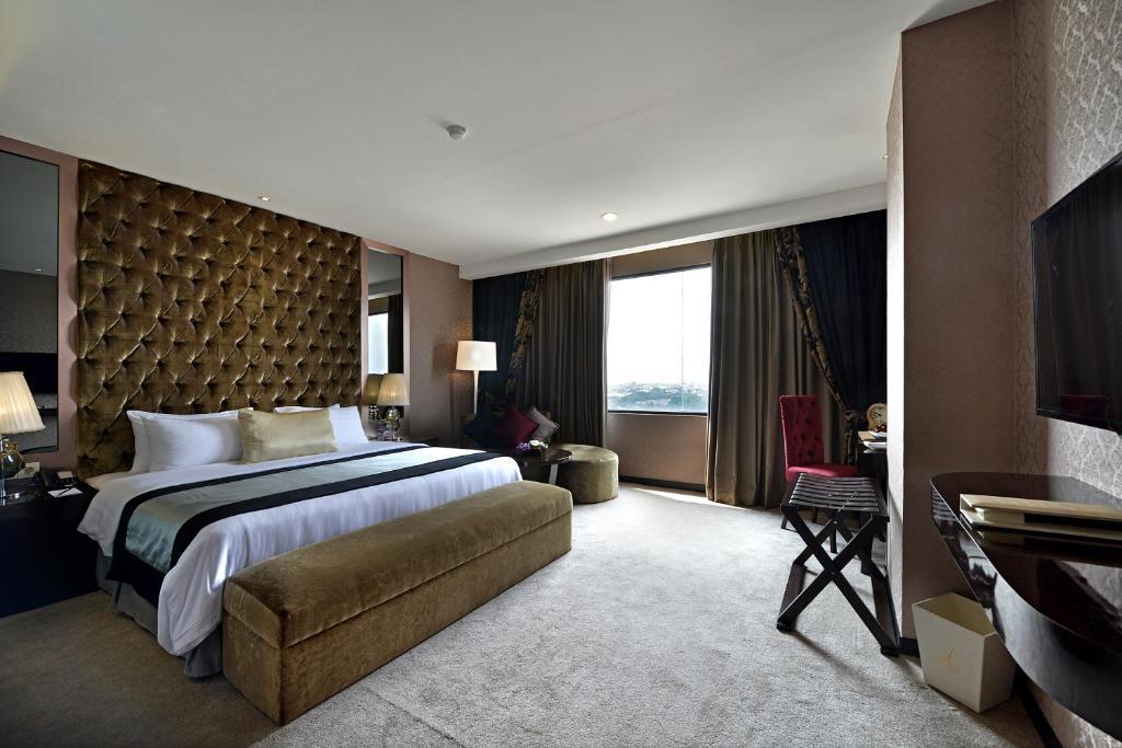 Amaroossa Grande Hotel เบกาซิ ภายนอก รูปภาพ