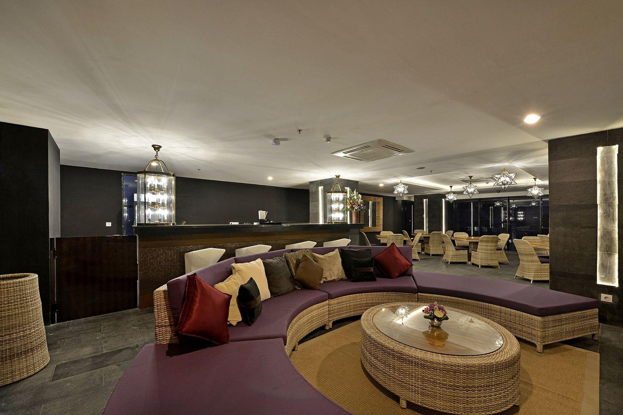 Amaroossa Grande Hotel เบกาซิ ภายนอก รูปภาพ