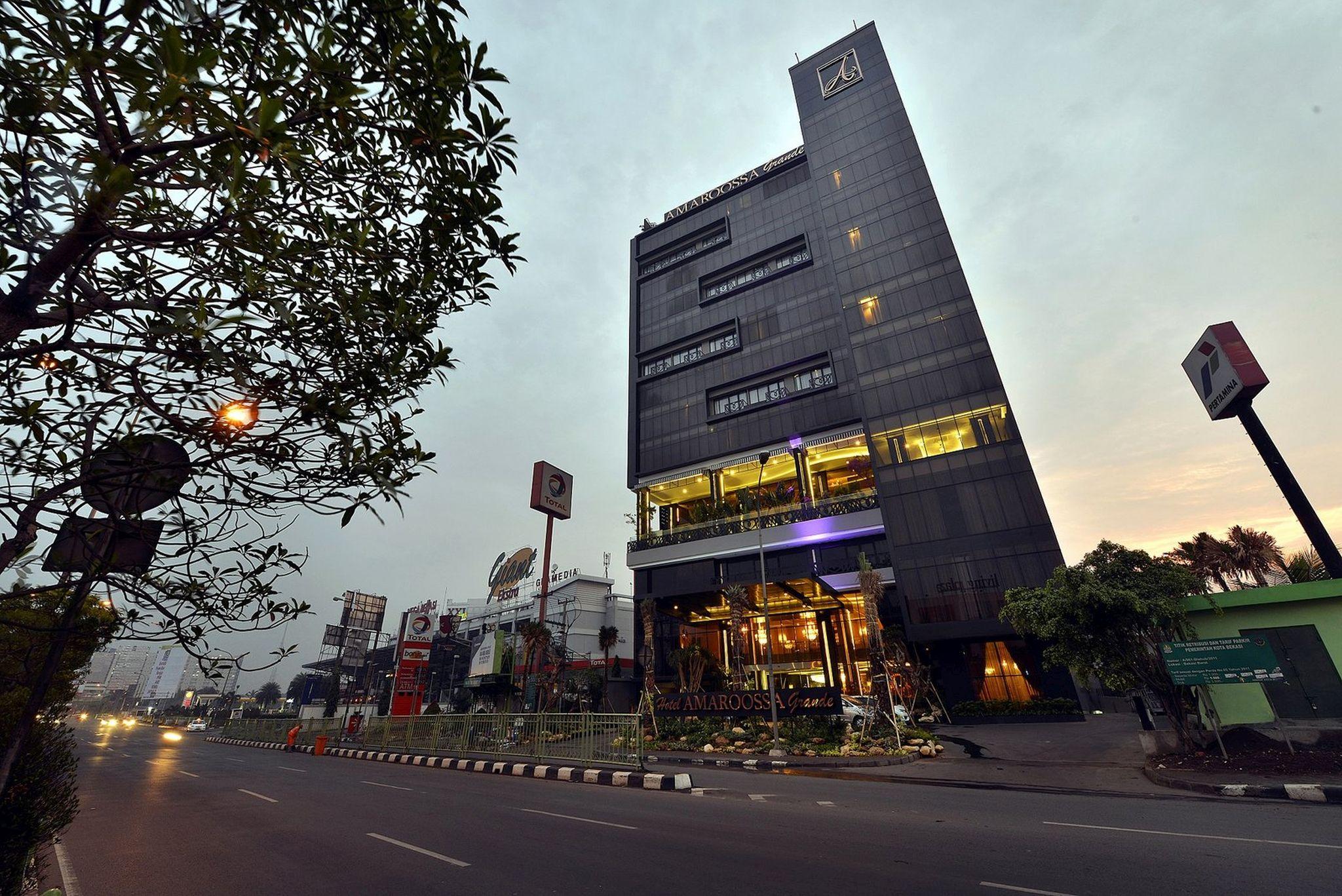 Amaroossa Grande Hotel เบกาซิ ภายนอก รูปภาพ