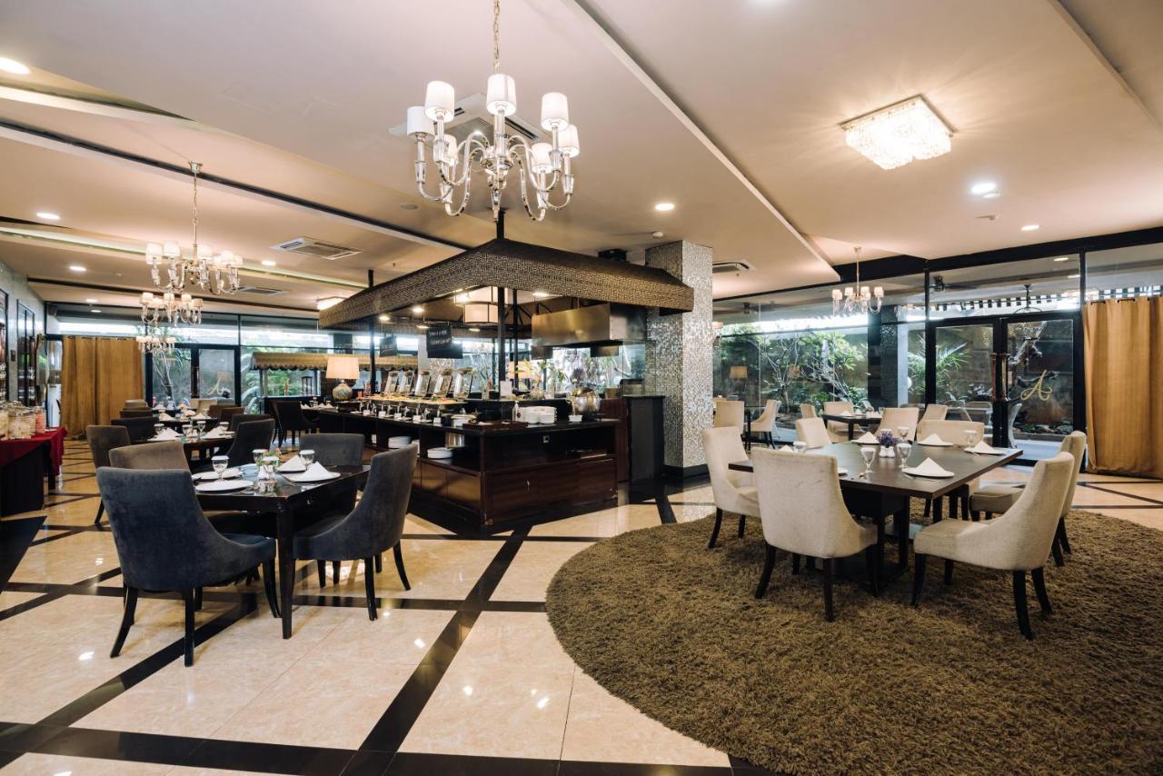 Amaroossa Grande Hotel เบกาซิ ภายนอก รูปภาพ