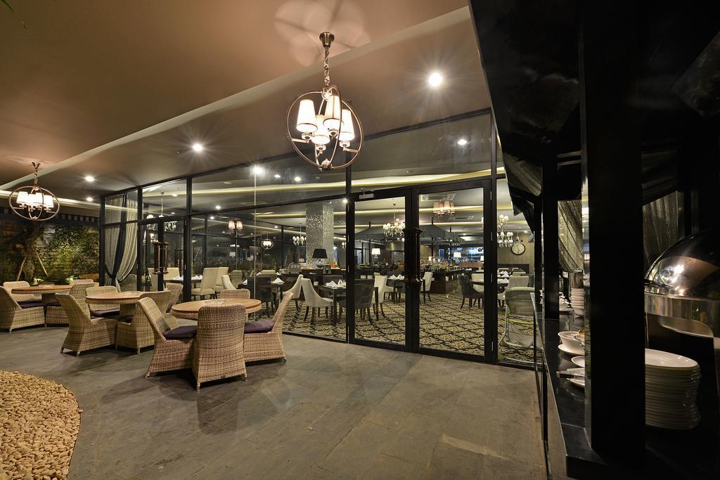 Amaroossa Grande Hotel เบกาซิ ภายนอก รูปภาพ