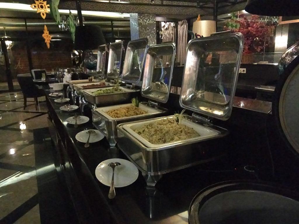 Amaroossa Grande Hotel เบกาซิ ภายนอก รูปภาพ