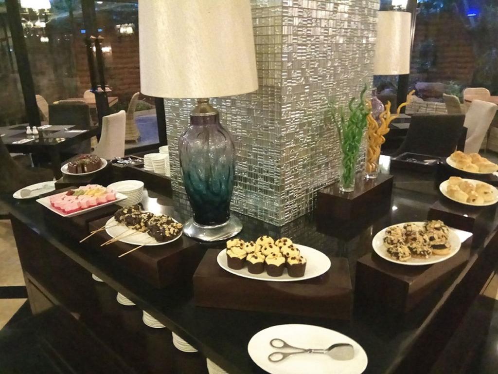 Amaroossa Grande Hotel เบกาซิ ภายนอก รูปภาพ