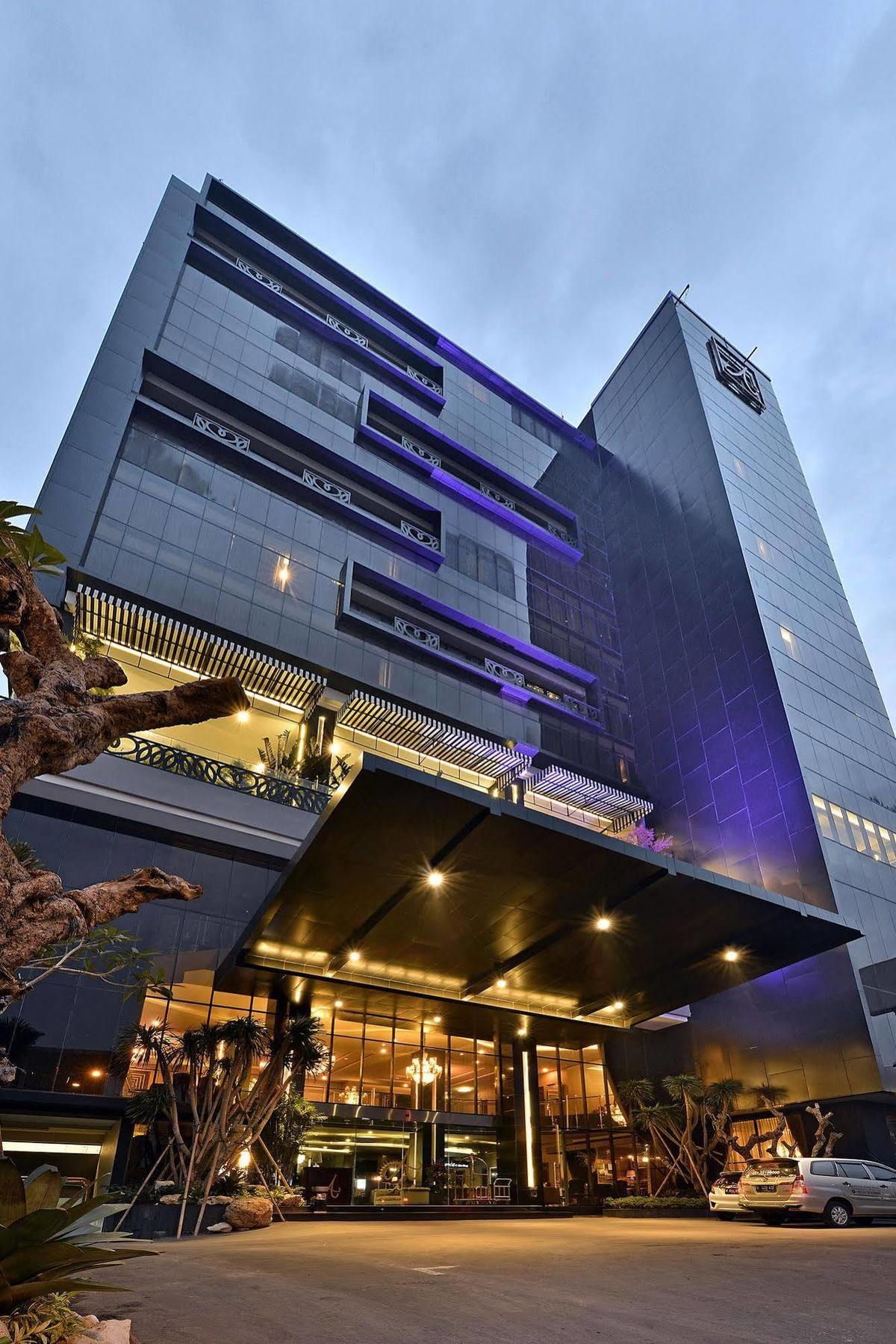 Amaroossa Grande Hotel เบกาซิ ภายนอก รูปภาพ