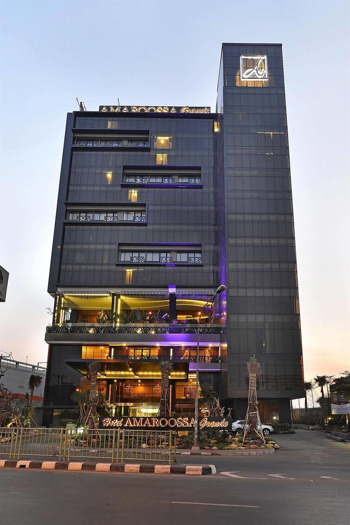 Amaroossa Grande Hotel เบกาซิ ภายนอก รูปภาพ