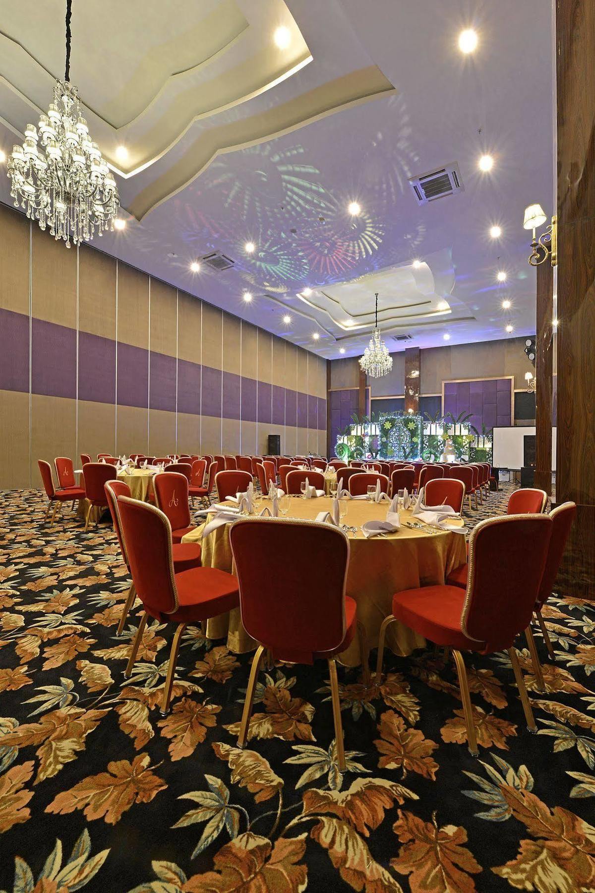 Amaroossa Grande Hotel เบกาซิ ภายนอก รูปภาพ